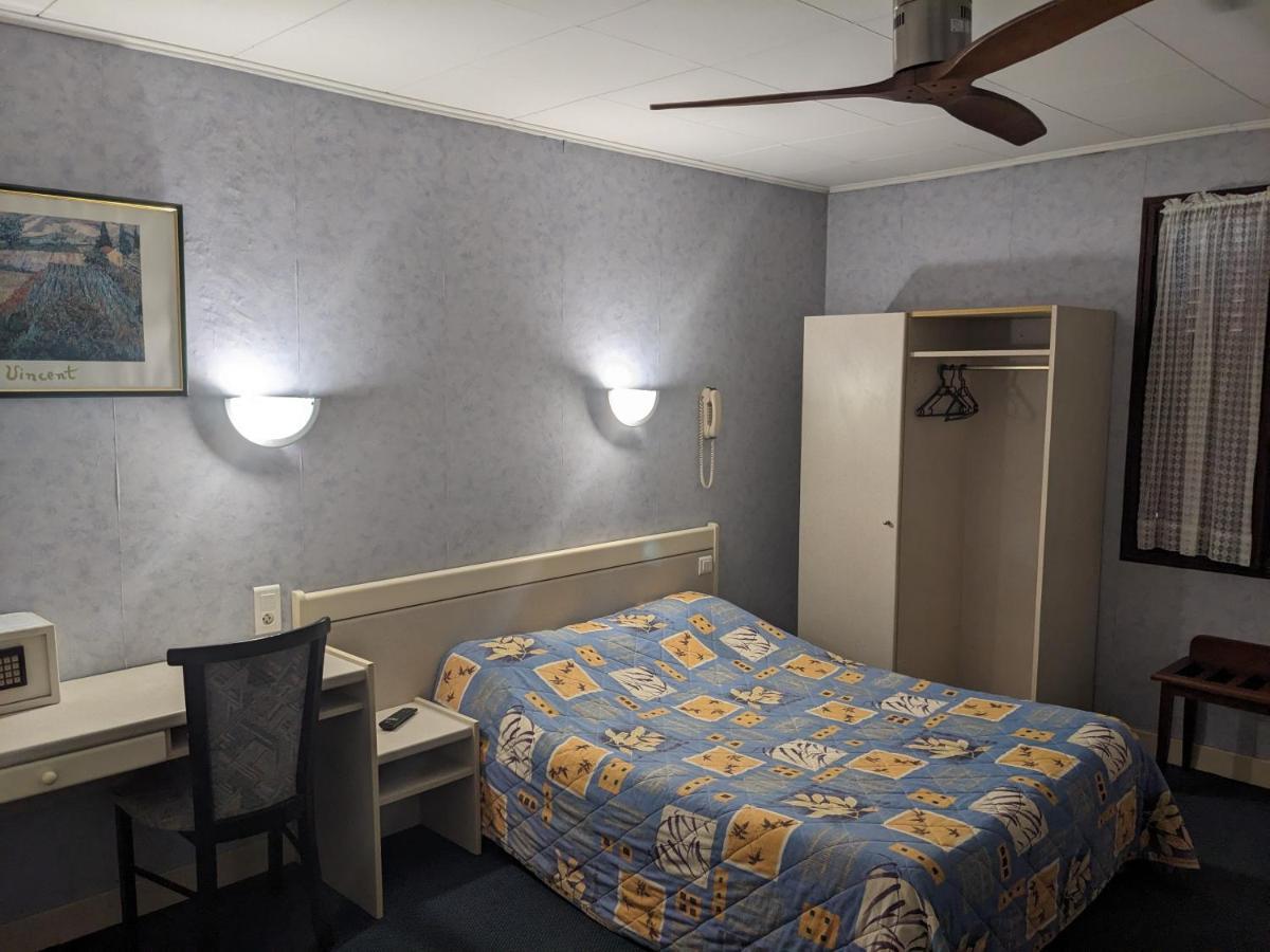 Hotel Des Voyageurs Millau Eksteriør billede